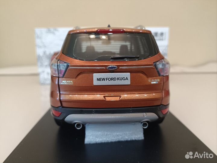 Fordkugaii (16-19г) Коричневый 1:18