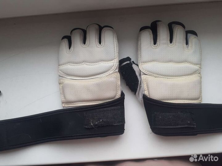 Перчатки для тхэквондо