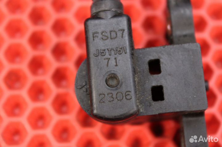 Датчик положения коленвала Mazda 323 BJ14S FS-DE F