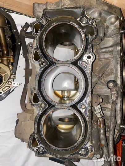 Двигатель VQ35HR