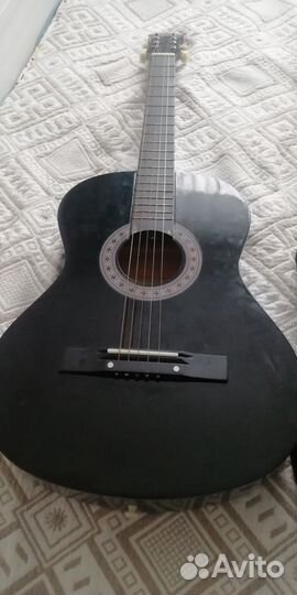Продам гитару