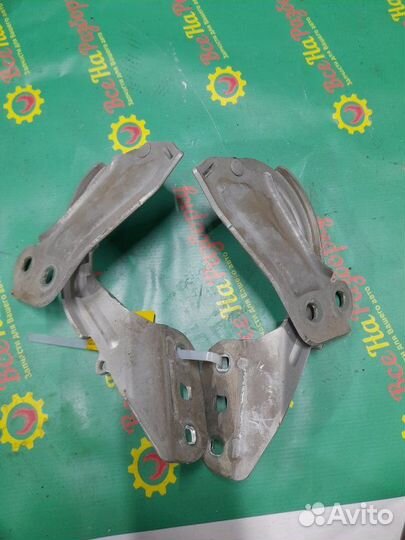 Петли капота Ford Focus 3