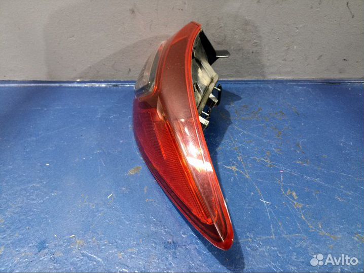 Фонарь задний правый Mazda Cx-5 KE Дорест