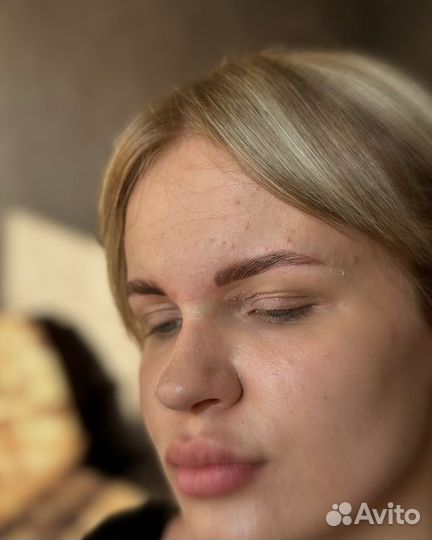 Мастер бровист