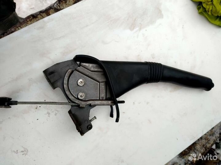 Ручник Рено Логан 1. 2006 г