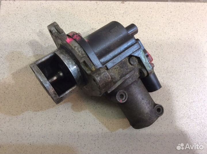 Клапан рециркуляции выхлопных газов Hyundai Santa