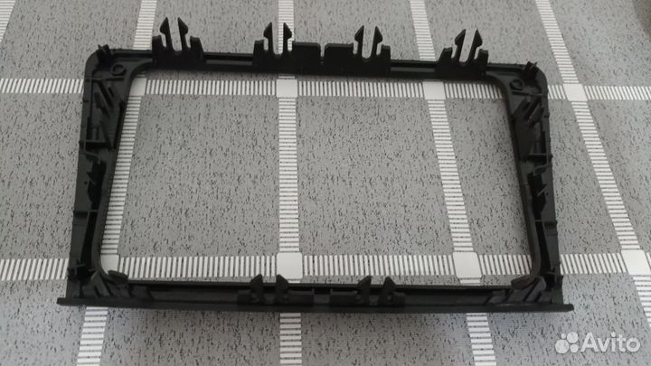 Рамка под магнитолу skoda rapid