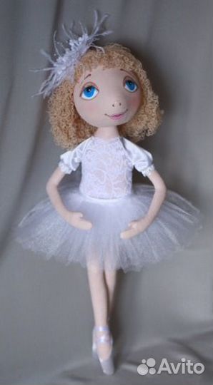 Текстильная интерьерная кукла