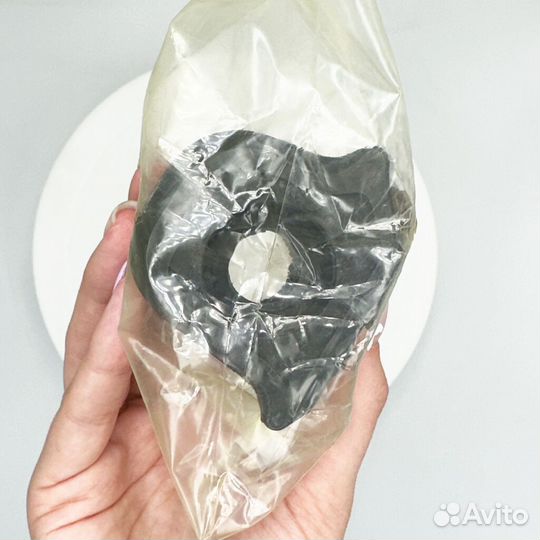 Втулка стабилизатора Toyota