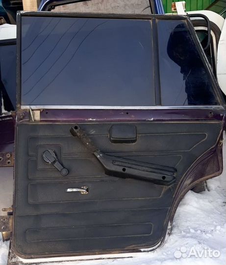 Дверь задняя правая ваз 2104