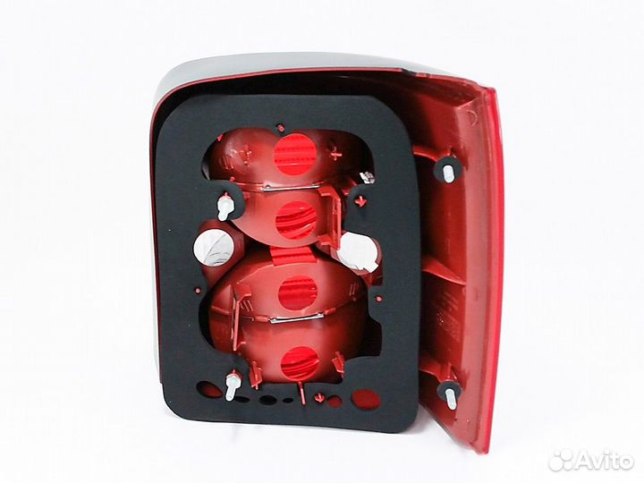 Фонарь левый задний в крыло Passat B5 plus