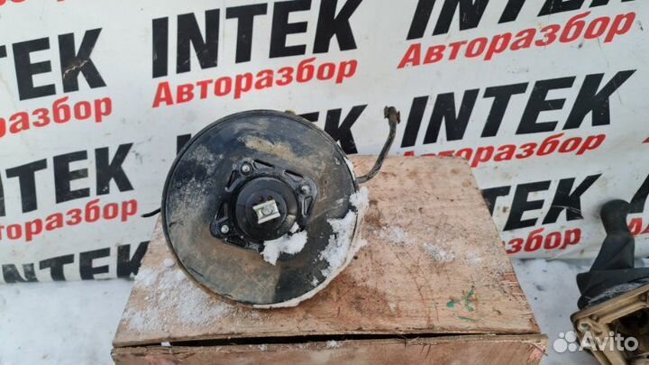 Вакуумный усилитель Renault Sandero 1.4 2012