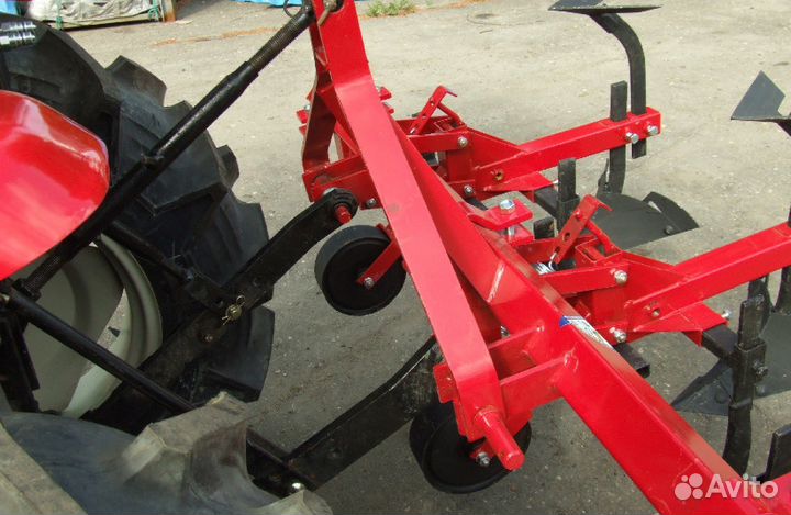 Культиватор окучник-пропольник