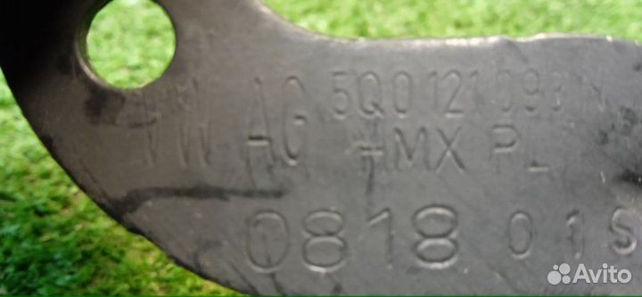 Кронштейн Audi Q3 2011-2018