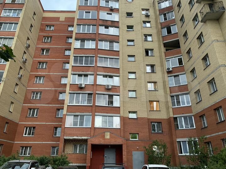 3-к. квартира, 81,7 м², 1/9 эт.