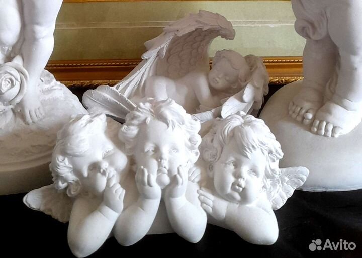 Фигура для интерьера из гипсополимера