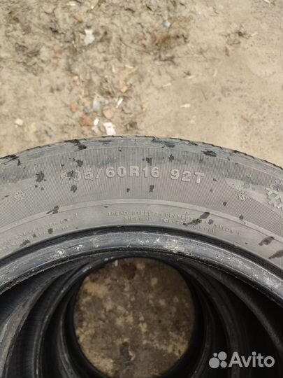 Kumho 722 205/60 R16