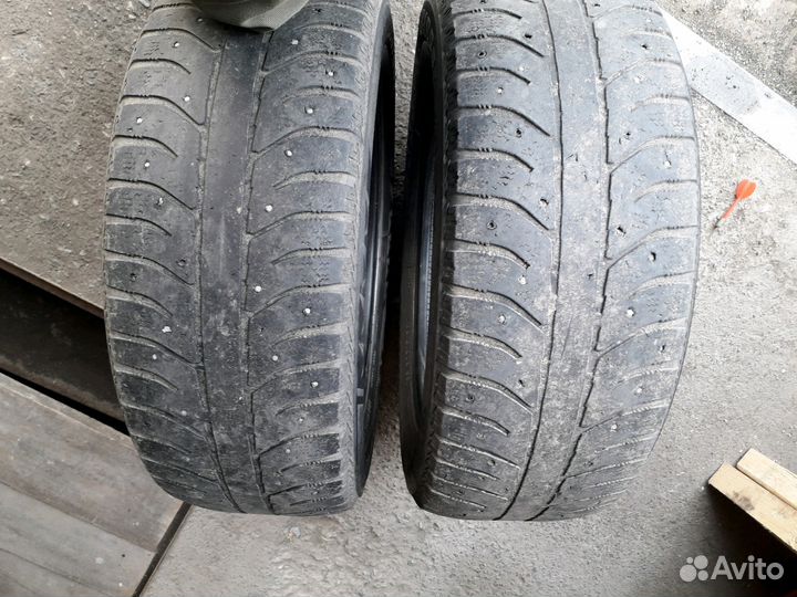 Bridgestone Ice Cruiser 7000 195/60 R15