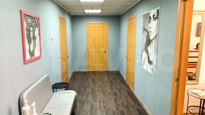 Офисное помещение в центре, 110 м²