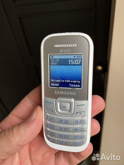 Телефон Samsung E1202 2sim