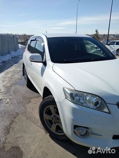 Toyota RAV4 2.0 CVT, 2012, 198 000 км