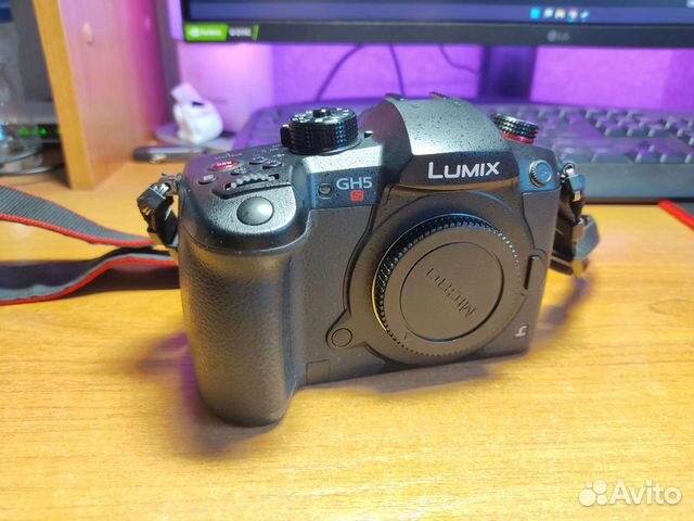 Цифровой фотоаппарат Panasonic Lumix GH5S объявление продам
