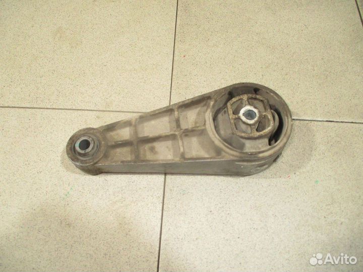 Опора двигателя задняя Chevrolet Lacetti