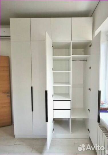 Распашной шкаф в комнату с Фабрики