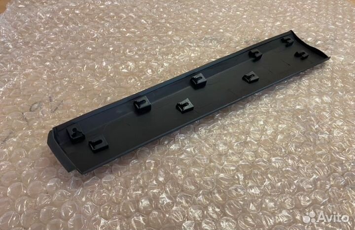 Молдинг двери задний правый Mazda Cx-4 2019