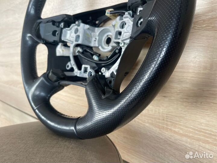 Руль Mitsubishi Pajero Sport 3 KL KS 6B31 4N15