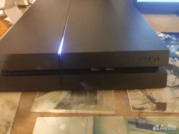 PlayStation4 в хорошем состоянии