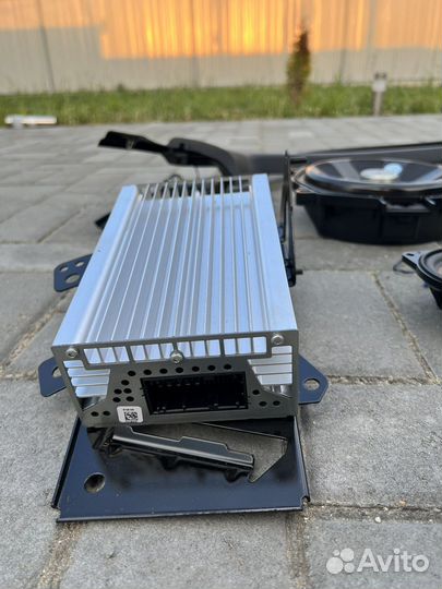Hi fi система bmw f16