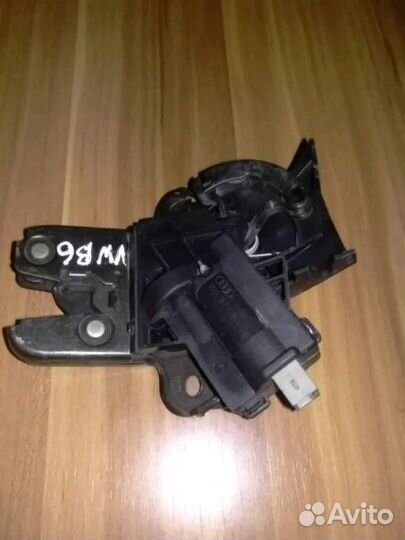 Замок багажника Volkswagen passat b6 седан