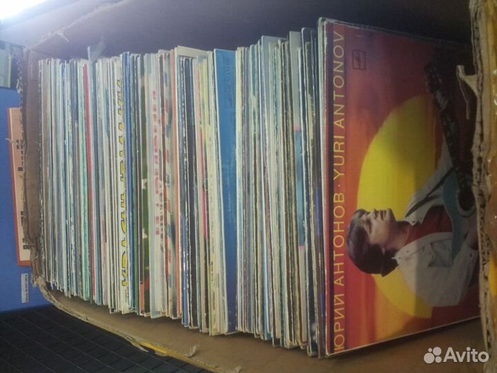 Виниловые пластинки в Лире ч.2