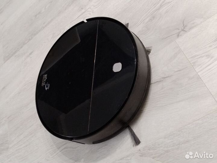 Робот пылесос