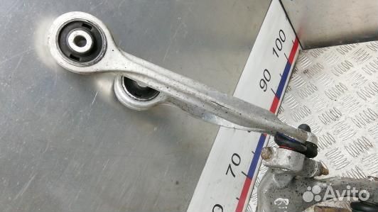 Ступица передняя правая audi A4 B7 (8DN08N901)