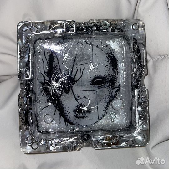 Пепельница