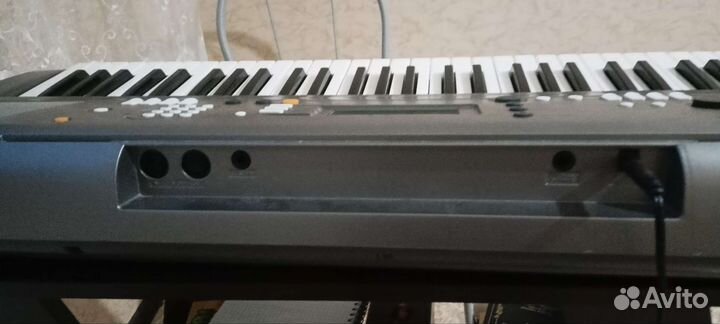 Синтезатор yamaha psr r300