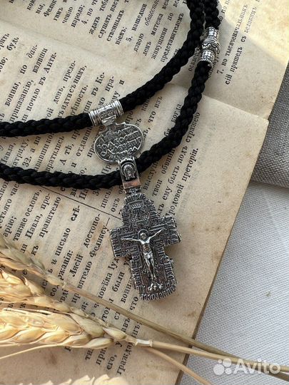 Комплект крест нательный на гайтане