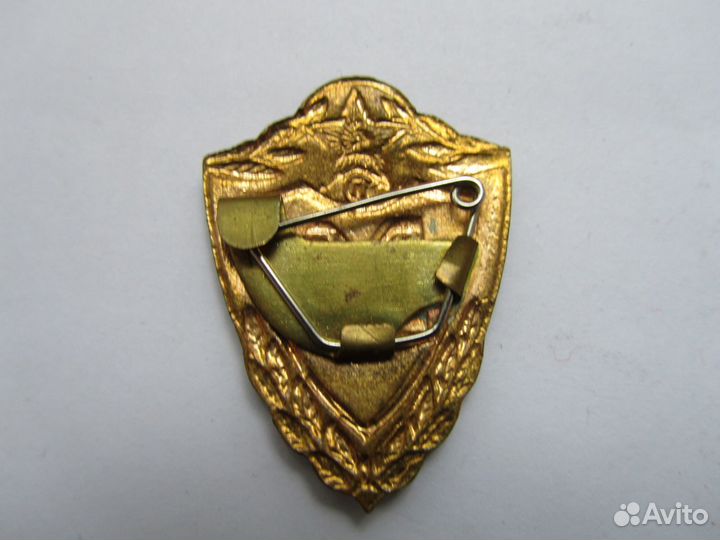 Армейские знаки классности