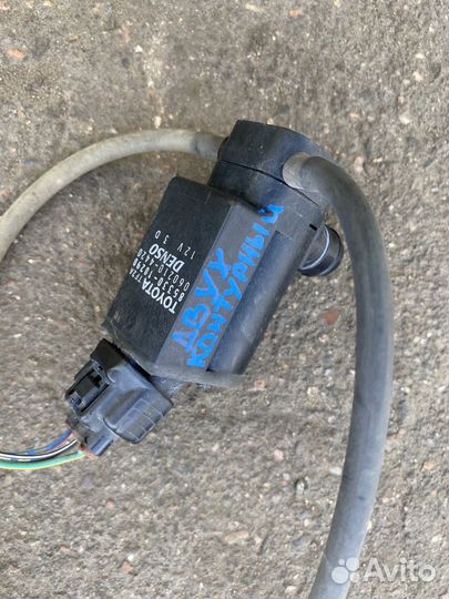 Насос стеклоомывателя Toyota Mark II Wagon Blit GX