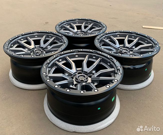 Американские диски Fuel R17 5x127 Jeep Wrangler