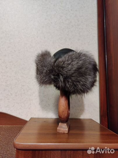 Меховая шапка-ушанка, чернобурая лиса