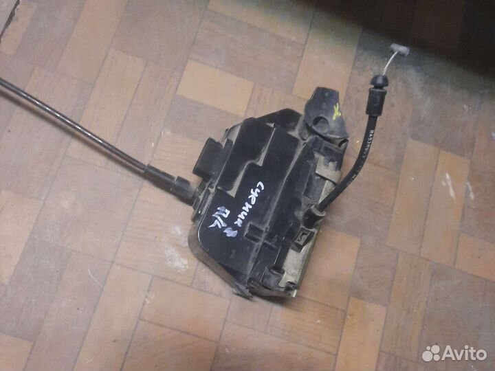 Замок двери передний левый Renault Scenic 2