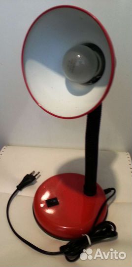 Лампа настольная