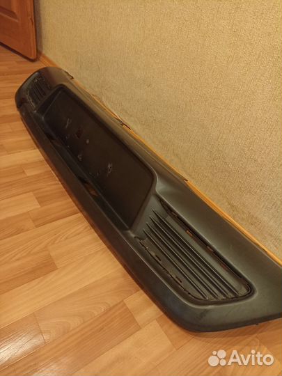 Накладка заднего бампера Пежо 308