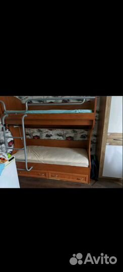 Двухъярусная кровать бу