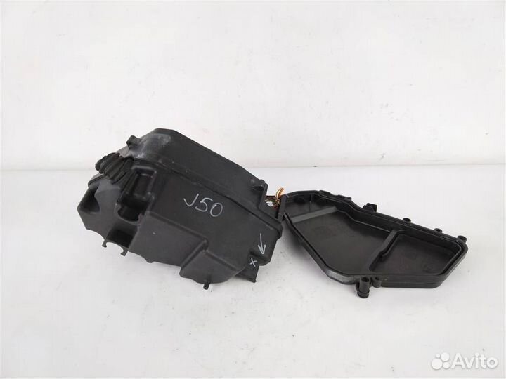 Крышка блока предохранителей ауди Q7 2005