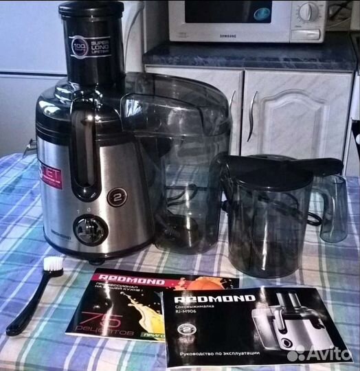 Соковыжималка redmond RJ-M906