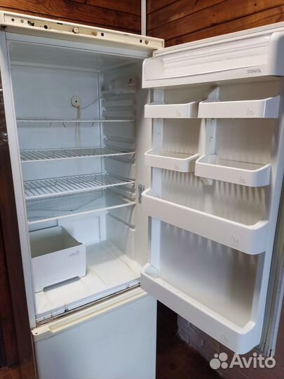 Холодильник stinol